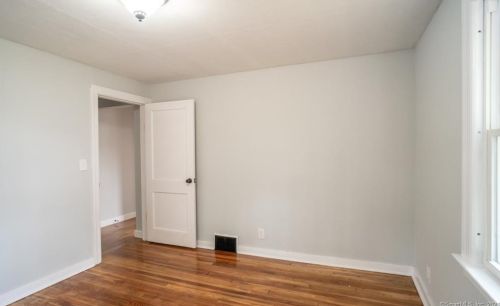233 Birch St, Bristol CT  06010-7835 exterior