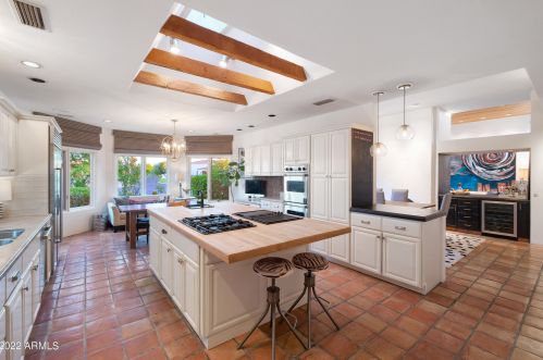 5226 Sahuaro Dr, Scottsdale AZ  85254-4777 exterior