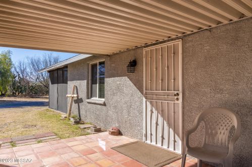 9358 Vicki Dr, Tucson, AZ 85736-2618