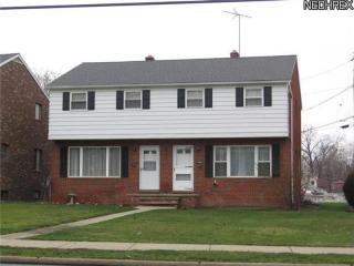 27561 Lake Shore Blvd, Cleveland, OH 44132-1325