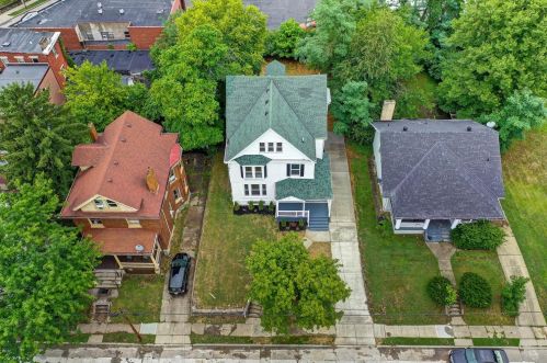 1822 Clarion Ave, Cincinnati OH  45207-1204 exterior