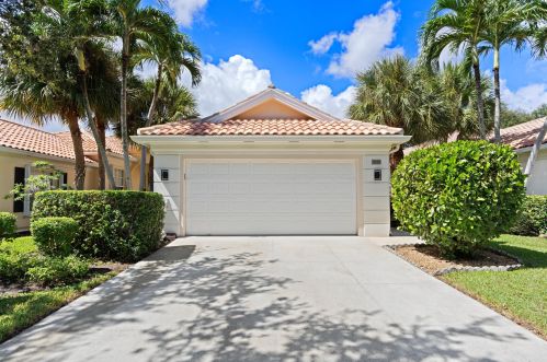 2020 Valencia Dr, Delray Beach, FL 33445-5326