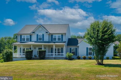 9 General Lawton Ct, Harpers Ferry, WV 25425-3059