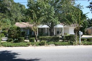 4550 Treeline Dr, Pensacola, FL 32504-9140