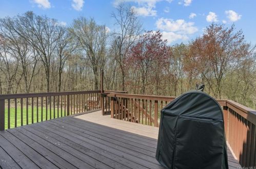 104 Dejong Ct, Montgomery NY  12549-1874 exterior