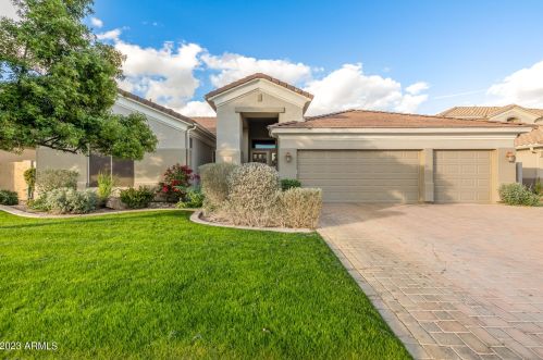 1544 Stirrup Ct, Gilbert, AZ 85296-2524