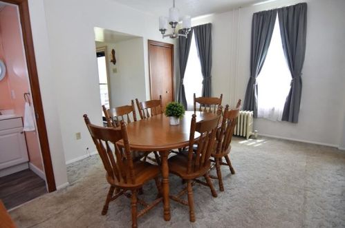 2329 Clinton St, Whitaker PA  15120-2662 exterior