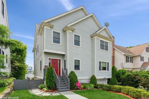 93 Birch St, Rye Brook NY  10573-3103 exterior