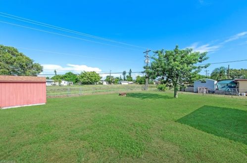 17 Alabama Rd, Lehigh Acres FL  33974-9461 exterior