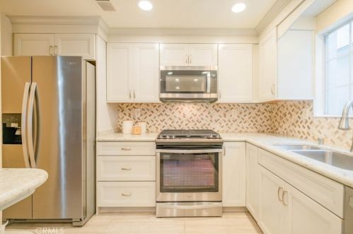 303 Bennett Ave, Glendora CA 91741-2742 exterior