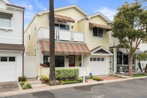 29 Beach Dr, Newport Beach, CA 92663-4417