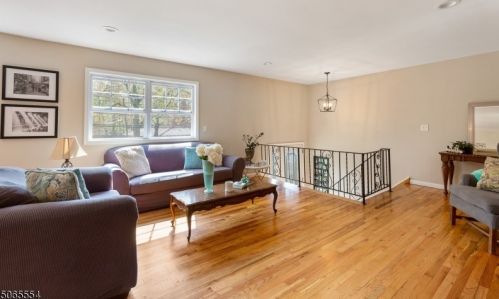 220 Martine Ave, Fanwood NJ  07023-1337 exterior