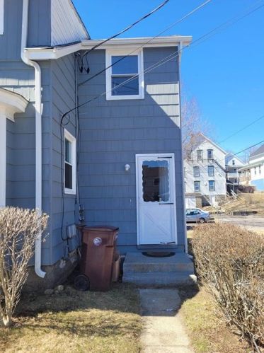 159 Jenckes St, Woonsocket RI  02895-6315 exterior