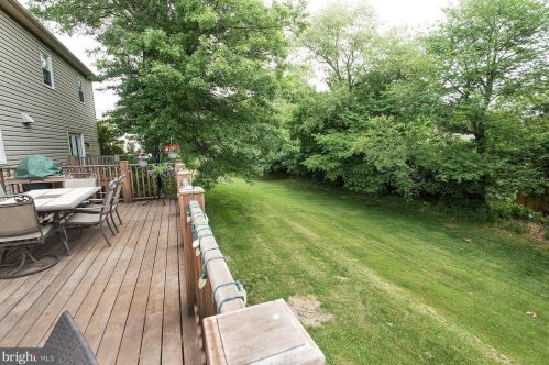 1700 Concord Ct, Blue Bell PA  19422-1336 exterior