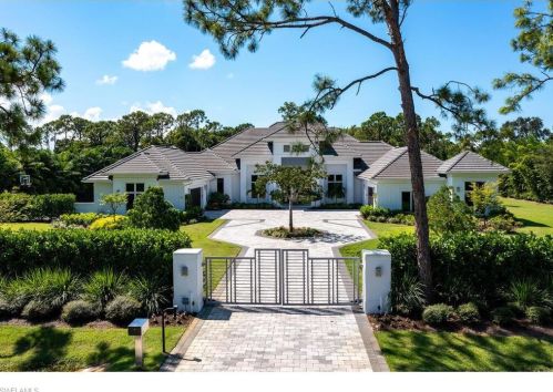114 North St, Naples, FL 34108-2922