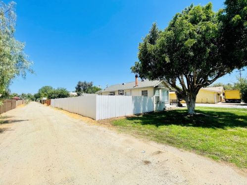 9659 Primrose Dr, Riverside CA 92503-4277 exterior