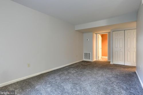 512 Woodthrush Ct, Harrisburg PA  17110-4024 exterior