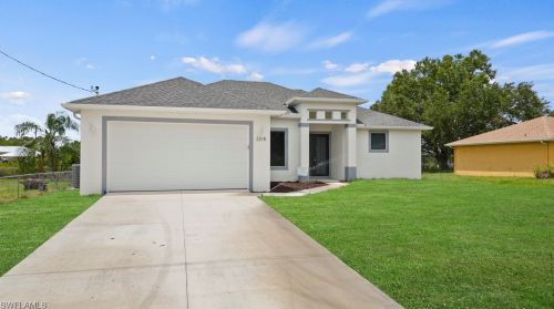 3315 14th St, Lehigh Acres, FL 33976-2938