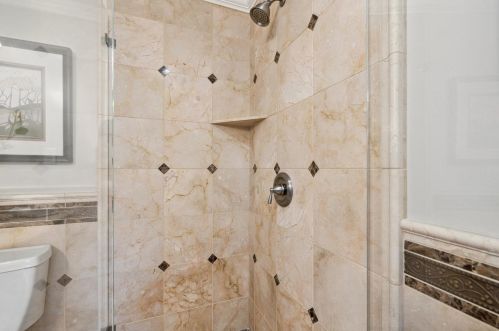 1276 Encina Dr, Millbrae CA 94030-2839 exterior