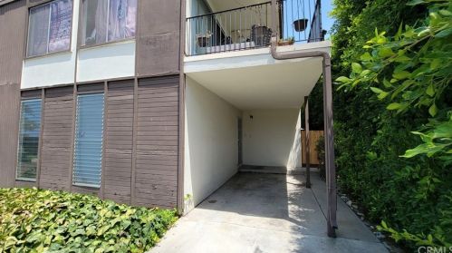 830 Roswell Ave, Long Beach, CA 90804-5580