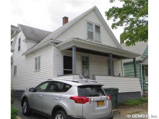 31 Peckham St, Rochester, NY 14621-3523