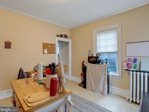 365 College Ave, Lancaster PA 17603-3319 exterior