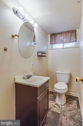 2024 State St, Dover DE  19901-5814 exterior