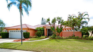 4806 Post Pointe Dr, Sarasota, FL 34233-3516