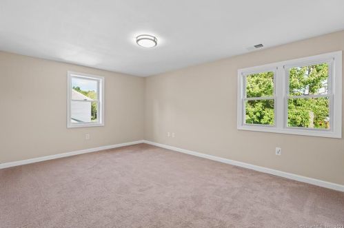 22 Roseleah Ave, Plainville CT  06062-2718 exterior