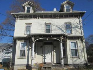 709 Byberry Rd, Philadelphia PA  19116-2111 exterior