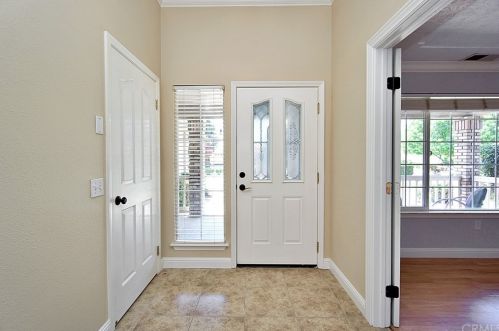 3047 Sultana Dr, Madera CA  93637-5941 exterior