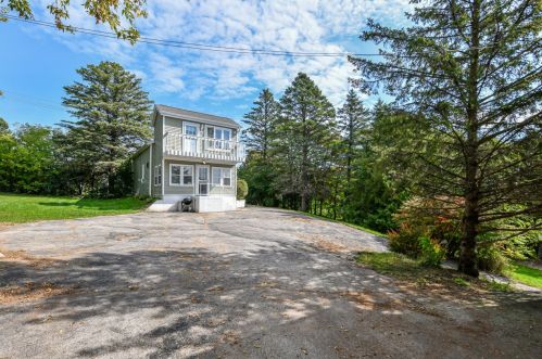 801 Main St, West Bend WI  53090-9800 exterior