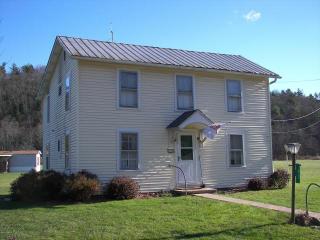 42 Ribble Ln, Stillwater, PA 17878-9309