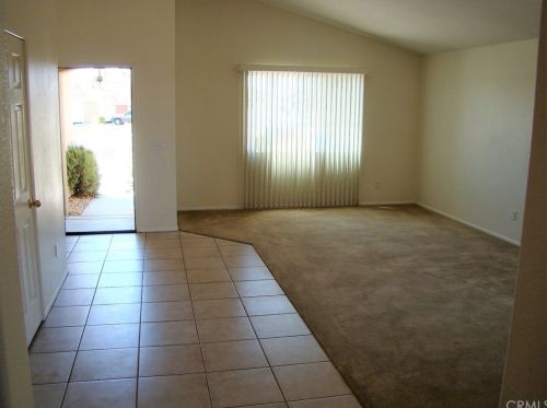 11920 Chetwood St, Victorville, CA 92392-1275