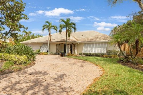 4112 Willowhead Way, Naples, FL 34103-3545