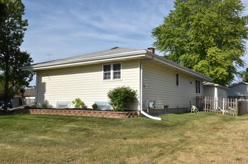 5526 44 Ave, Kenosha WI 53144-2550 exterior