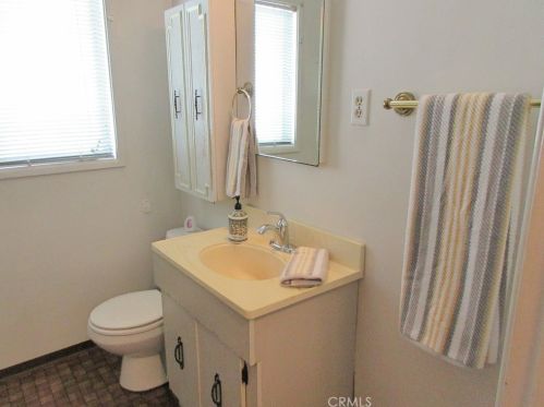 11848 Excelsior Dr, Norwalk CA  90650-5822 exterior