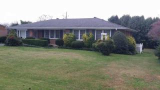 813 Fairlane Cir, Smithville, TN 37166-1003