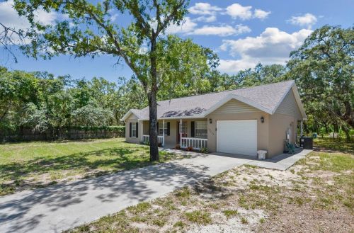 18223 Ozark Dr, Port Richey, FL 34667-5108