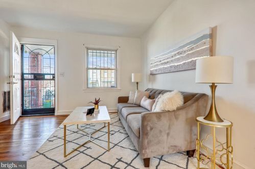2348 Hunter Pl, Washington, DC 20020-4471