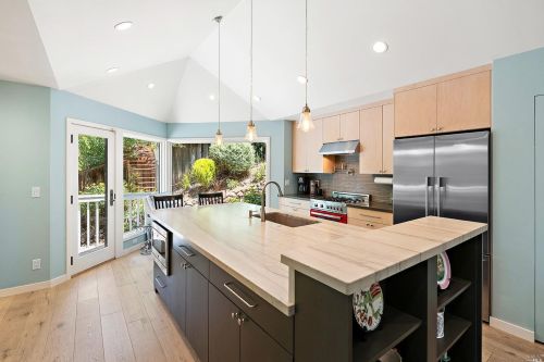 2418 Rancho Cabeza Dr, Santa Rosa CA  95404-2326 exterior