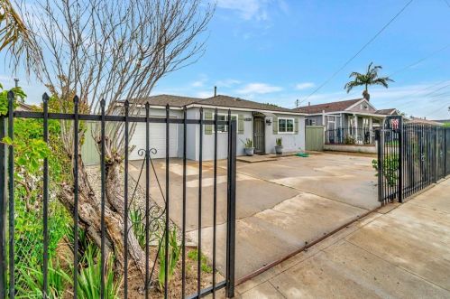 12029 Hayford St, Norwalk CA  90650-6611 exterior