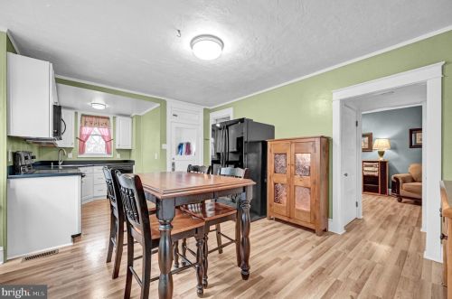 987 Baltimore St, Hanover PA  17331-4413 exterior