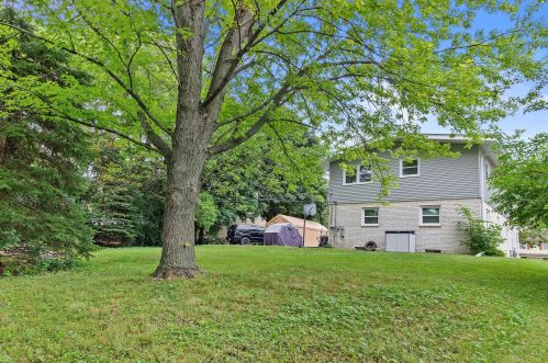 1200 Wilshire Pl, Waukesha, WI 53188-3311