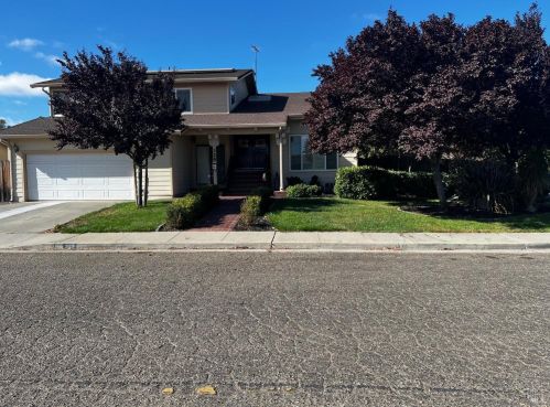 325 Sierra Ave, Rio Vista, CA 94571-1518