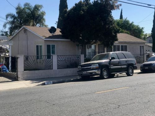 12054 223rd St, Lakewood, CA 90716-1445