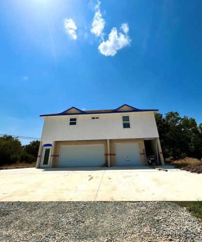 7310 Airport Rd, Georgetown TX  78628-1201 exterior