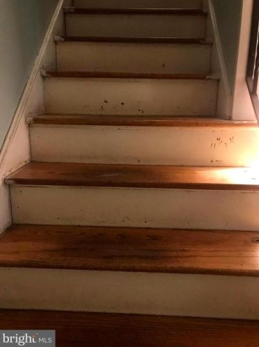 5022 River Rd, Camden NJ  08110-2843 exterior