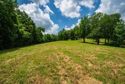 198 Ben Johnson Rd, Pulaski, TN 38478-8456
