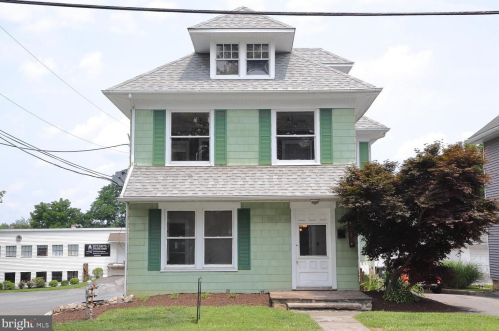 213 Main St, Bareville, PA 17540-1753